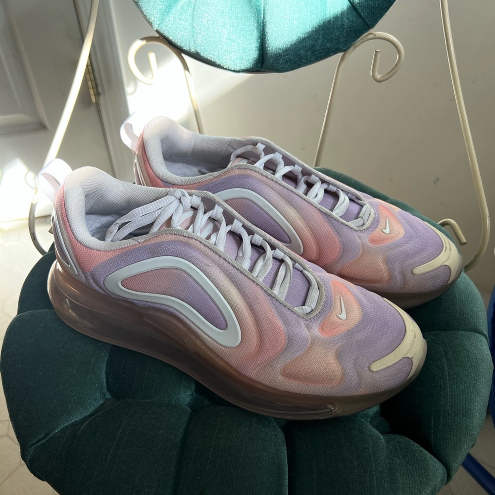 Nike Air Max 720 ‘Light Violet Guava Ice’